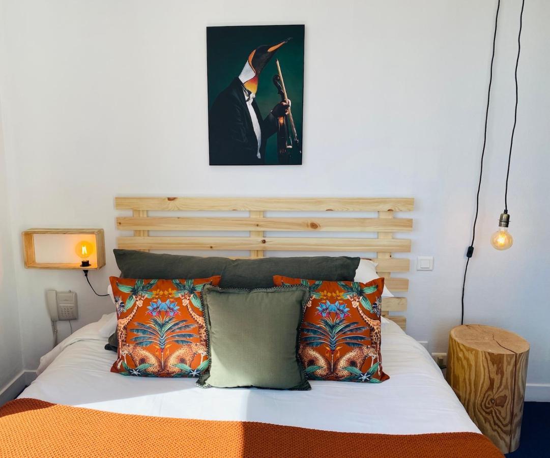 Face Aux Flots Hotel La Cotiniere Bagian luar foto
