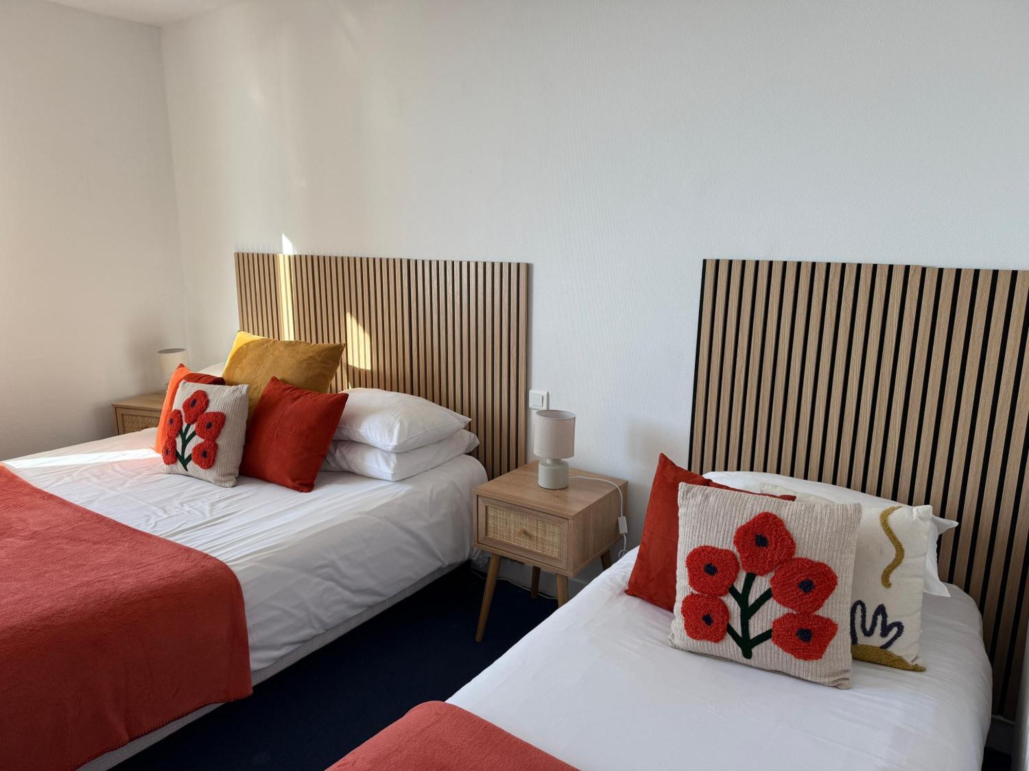 Face Aux Flots Hotel La Cotiniere Bagian luar foto